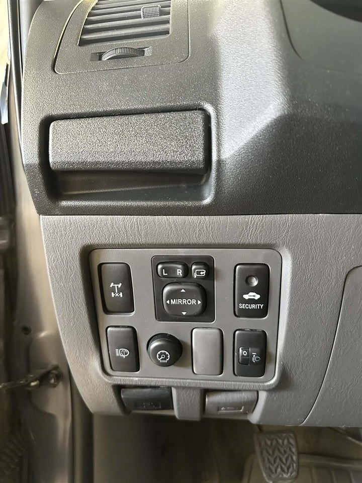 Toyota HiLux 2,5 D-4D 144 Ex.Kab 4x4 T3 2d