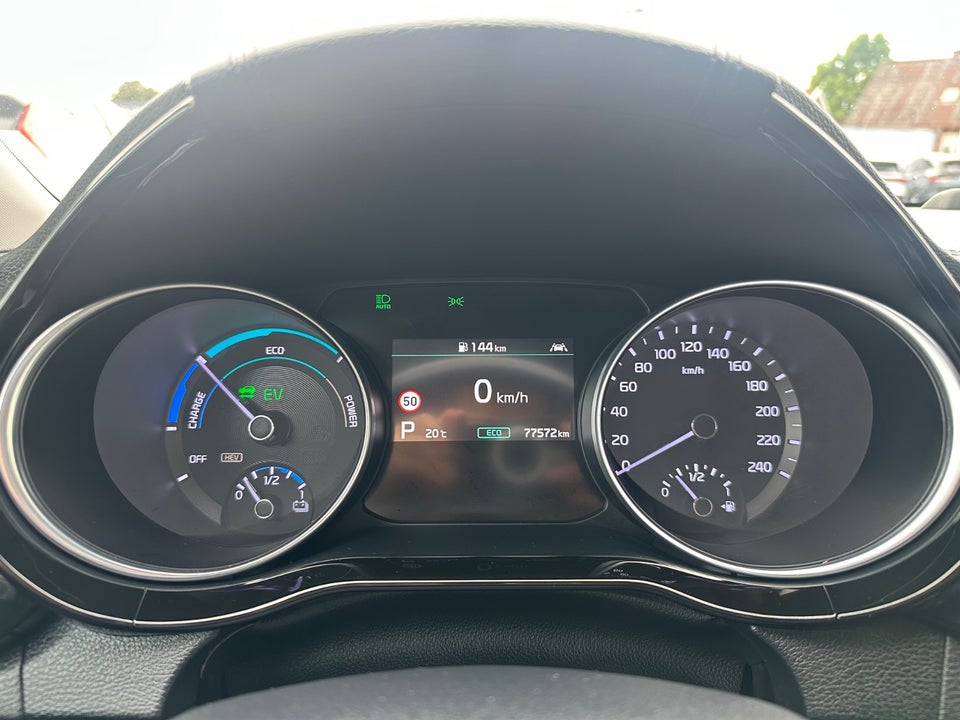 Kia Ceed 1,6 PHEV Prestige SW DCT 5d
