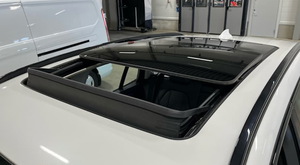 BMW iX3 Charged 5d
