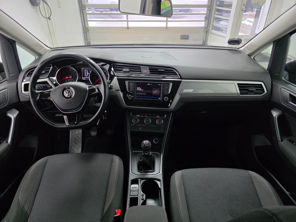 VW Touran 1,2 TSi 110 Trendline 7prs 5d