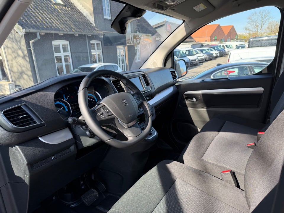 Peugeot e-Expert 50 L2 Premium Van