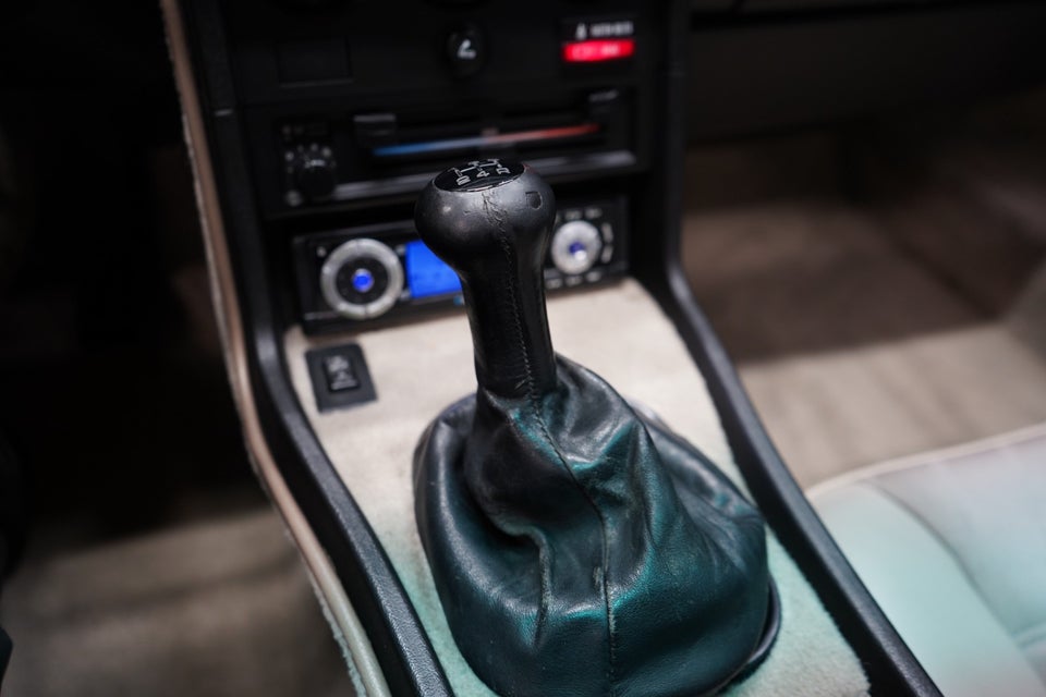 Porsche 924 2,5 S 3d