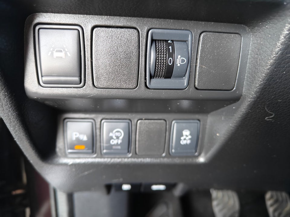 Nissan Qashqai 1,6 Dig-T 163 Acenta 5d