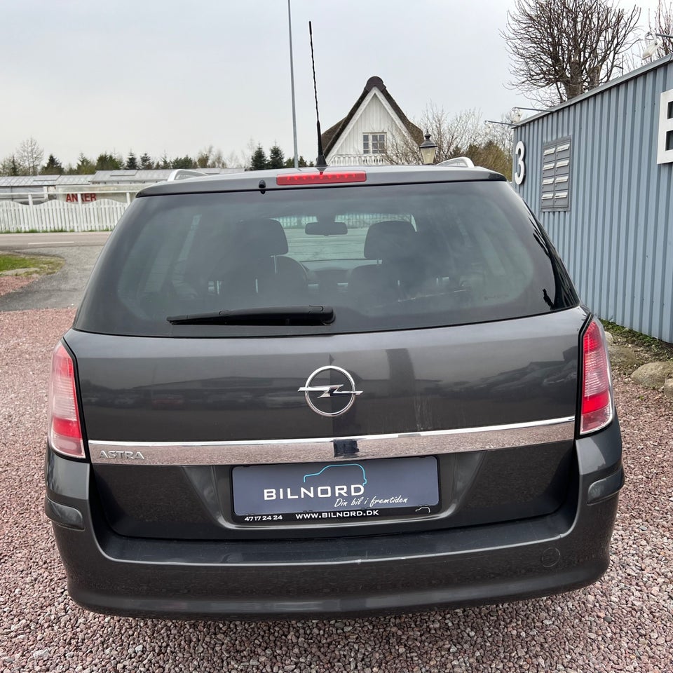 Opel Astra 1,6 16V 115 Enjoy Wagon 5d
