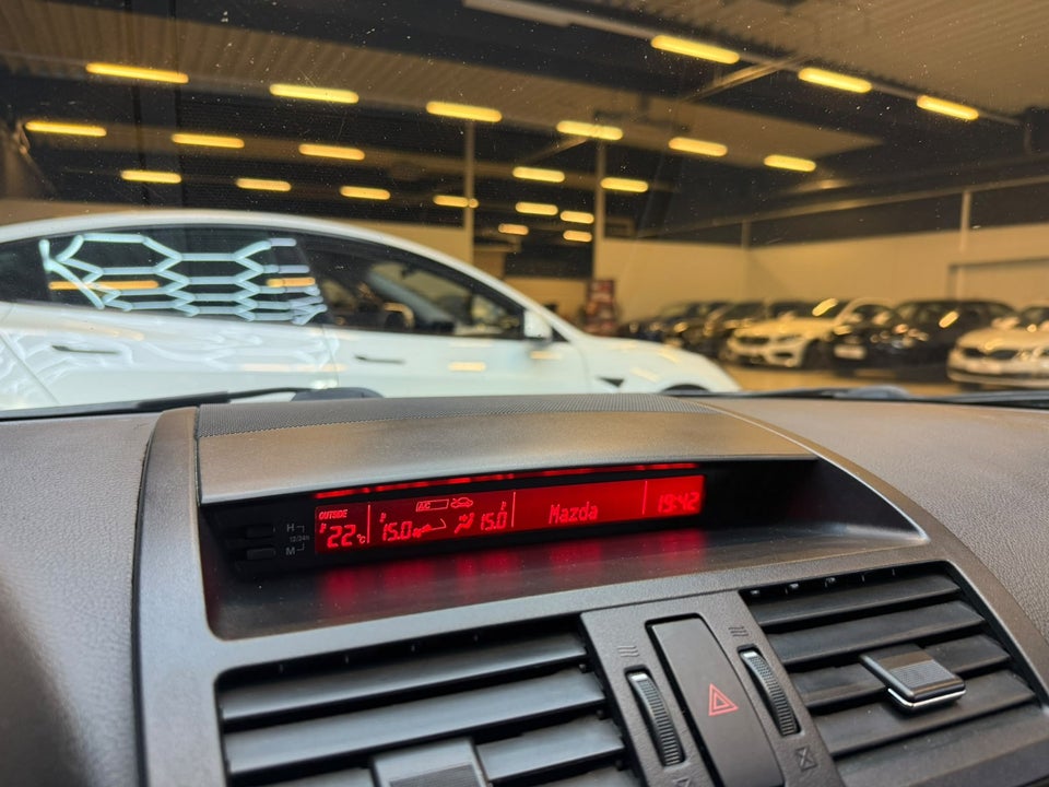 Mazda 6 2,2 DE 129 Premium stc. 5d