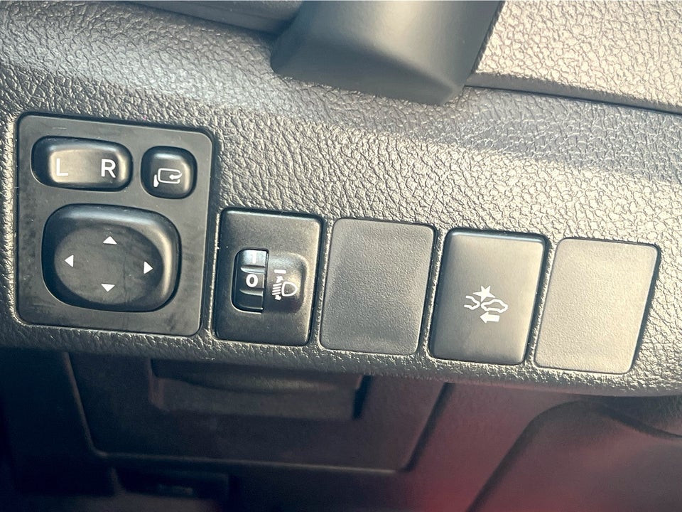 Toyota Auris 1,8 Hybrid H2 Comfort CVT 5d