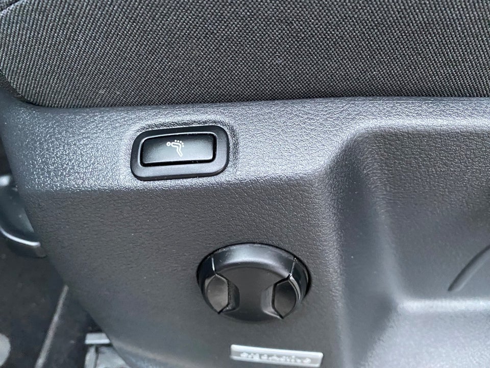 VW Touran 2,0 TDi 150 Highline+ DSG Van 5d