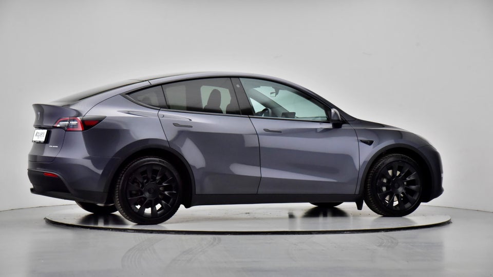 Tesla Model Y Long Range AWD 5d
