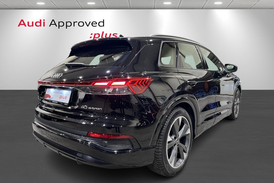 Audi Q4 e-tron 40  5d
