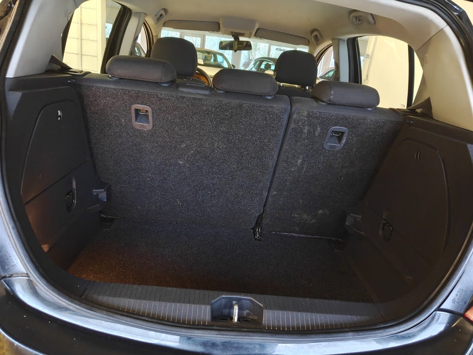 Opel Corsa 1,2 16V Cosmo 5d