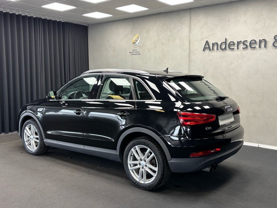 Audi Q3 2,0 TFSi 211 quattro S-tr. 5d