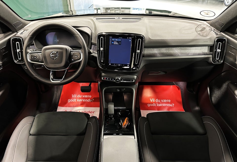 Volvo EC40 Extended Range Black Edition Ultra 5d