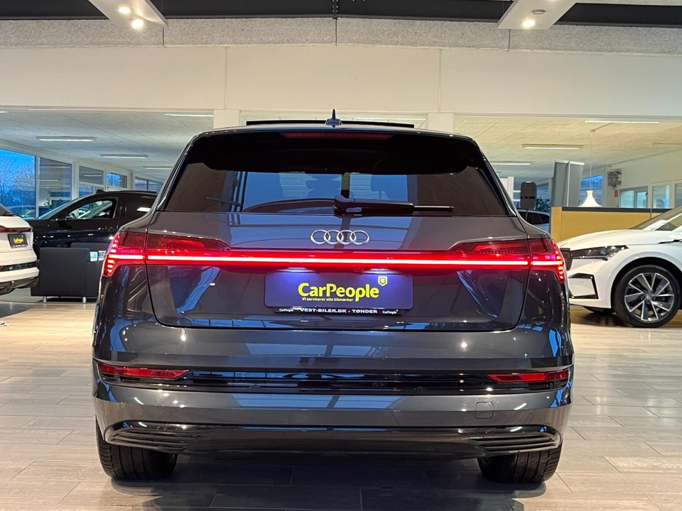 Audi e-tron 55 Advanced quattro 5d