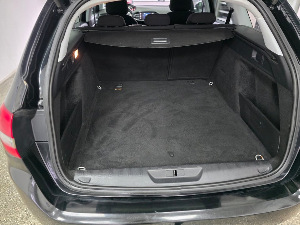 Peugeot 308 1,6 BlueHDi 120 Active SW 5d