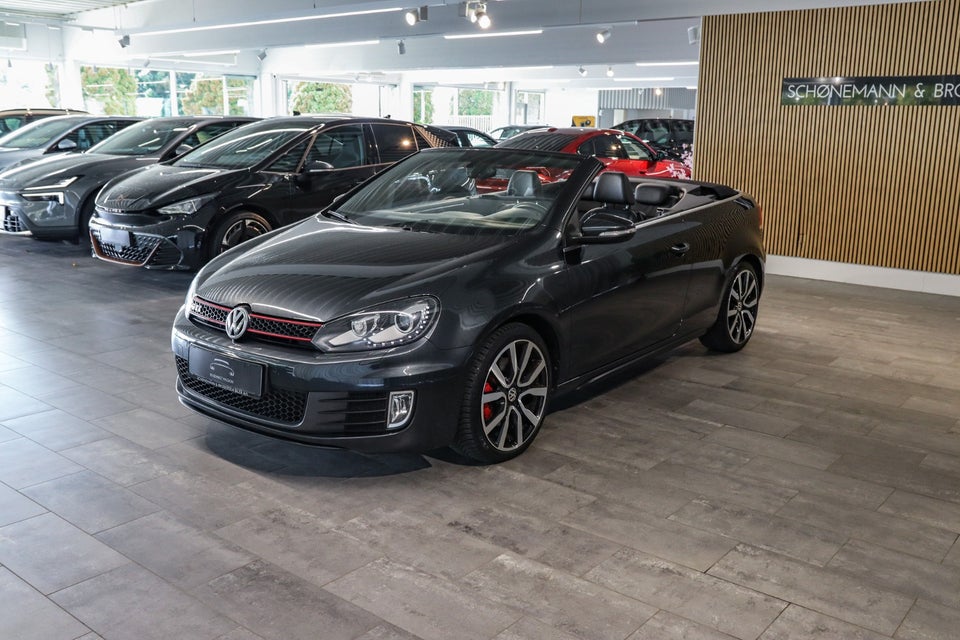 VW Golf VI 2,0 GTi Cabriolet DSG 2d