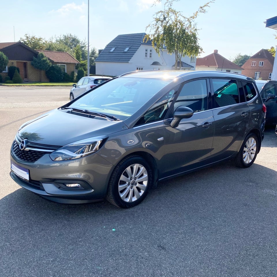 Opel Zafira Tourer 1,6 CDTi 134 Innovation 7prs 5d