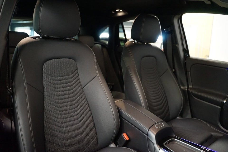 Mercedes EQA250+ Progressive Advance 5d