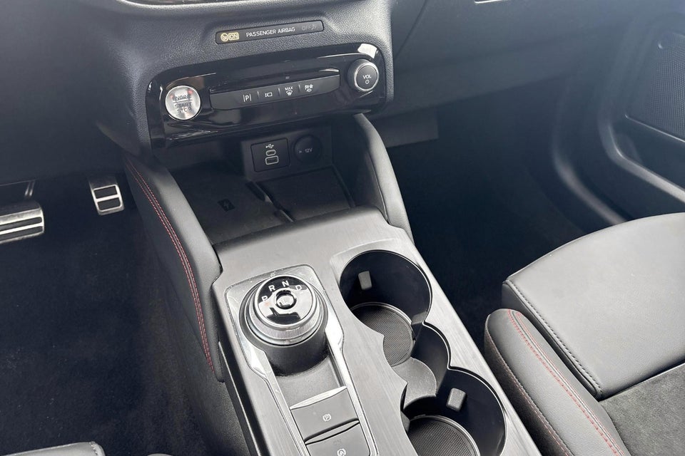 Ford Kuga 2,5 PHEV ST-Line X CVT 5d