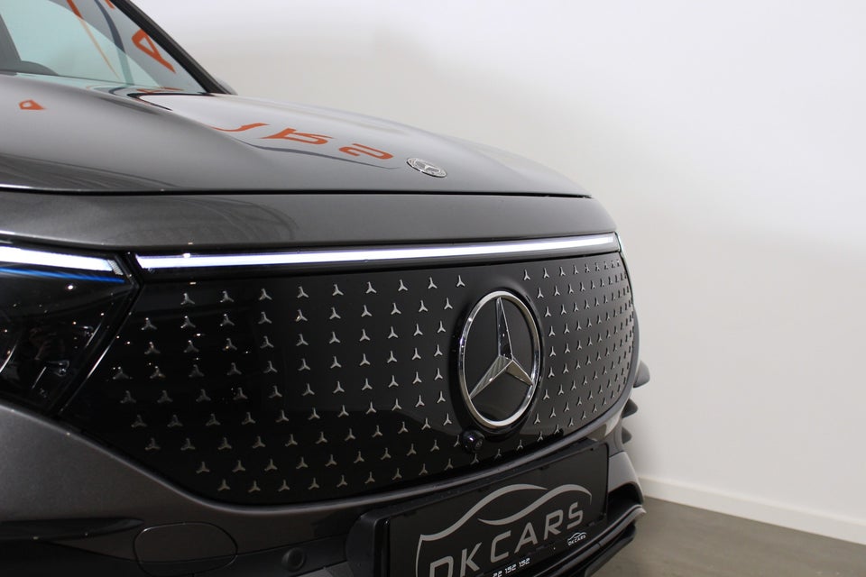 Mercedes EQB250+ AMG Line 5d