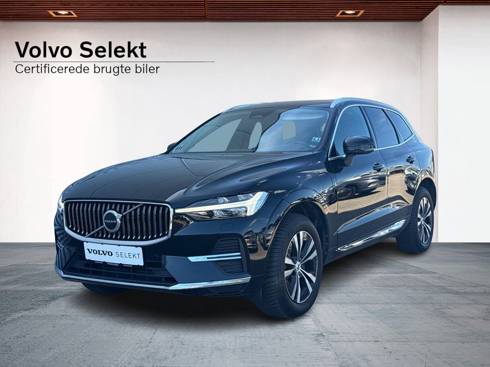 Volvo XC60 2,0 T6 ReCharge Core aut. AWD 5d