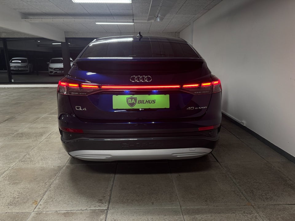 Audi Q4 e-tron 40 Advanced Sportback 5d