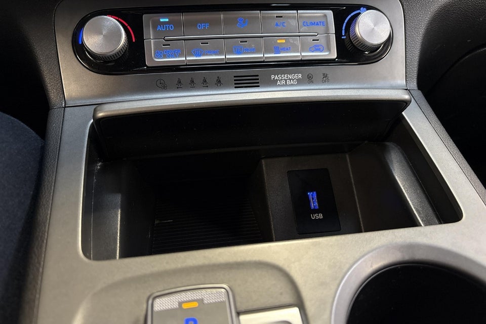 Hyundai Kona 39 EV Select 5d