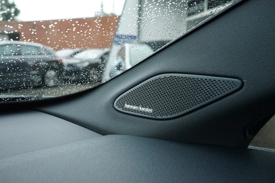 Lynk & Co 02 More 5d