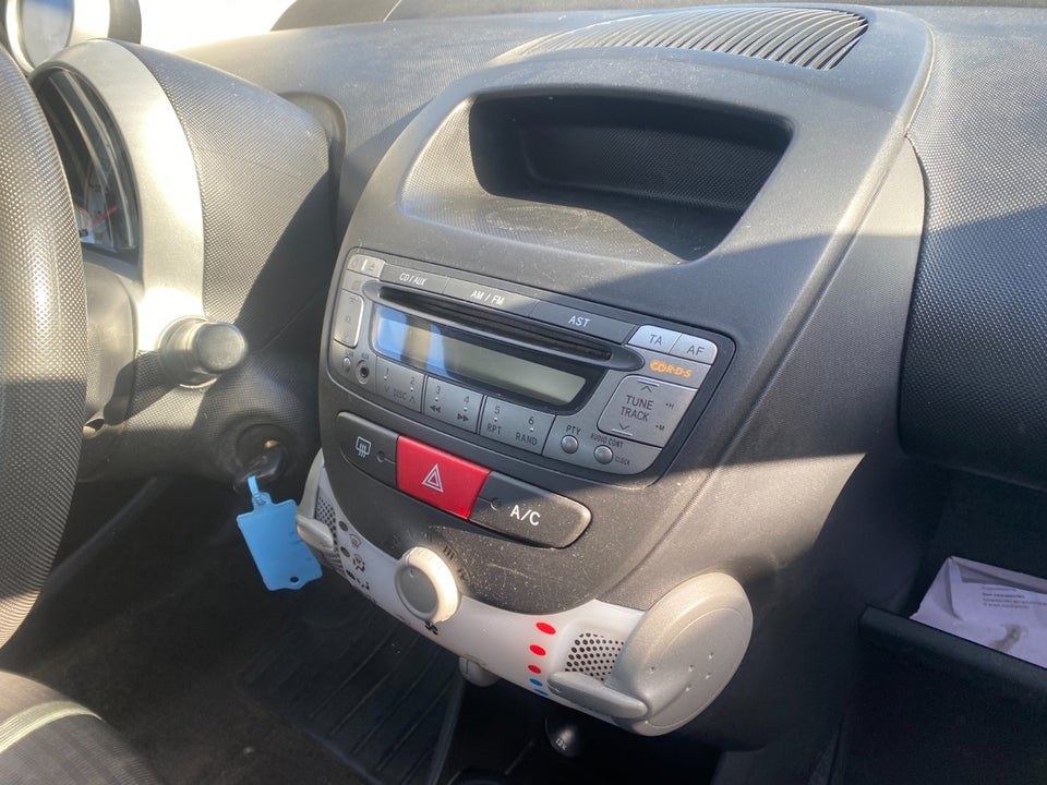 Peugeot 107 1,0 Active Air 5d