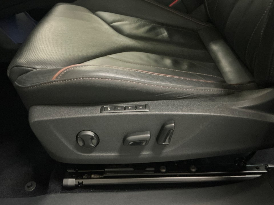 Skoda Enyaq 80 iV Suite 5d