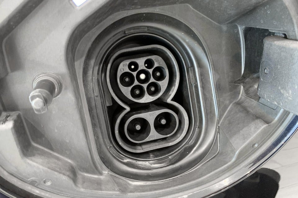 MINI Cooper SE Maximise 3d