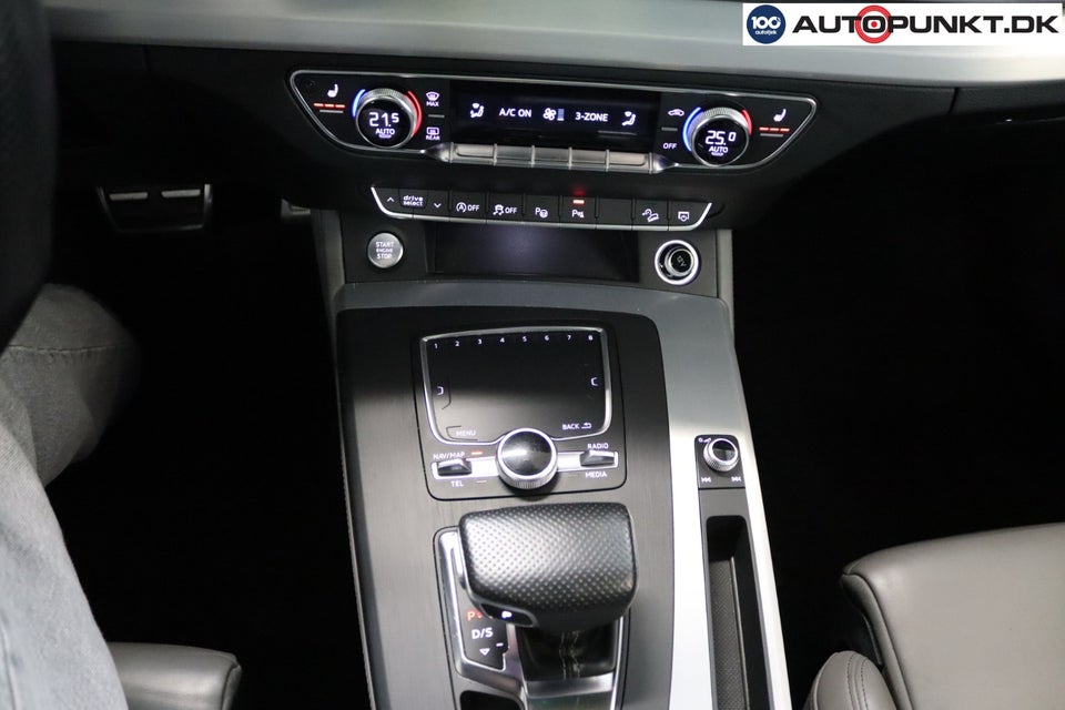 Audi Q5 2,0 TDi 190 S-line quattro S-tr. 5d