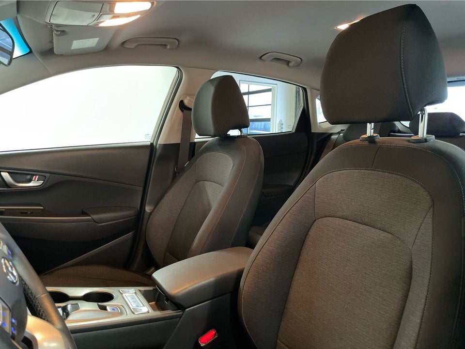 Hyundai Kona 39 EV Select 5d