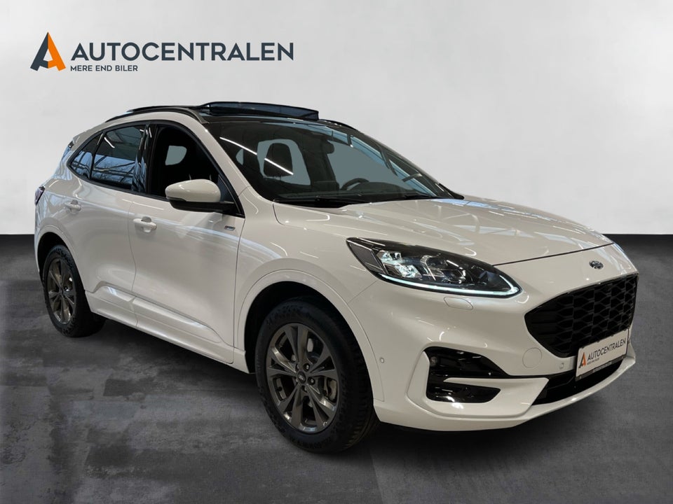 Ford Kuga 2,5 PHEV ST-Line CVT 5d