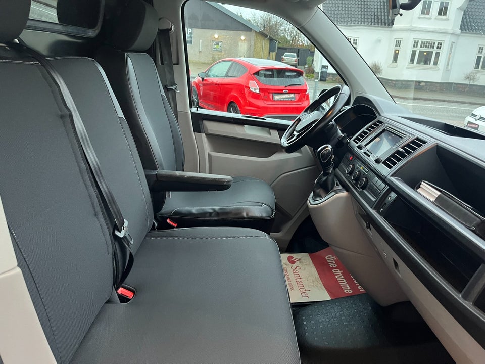 VW Transporter 2,0 TDi 140 Kassevogn DSG lang