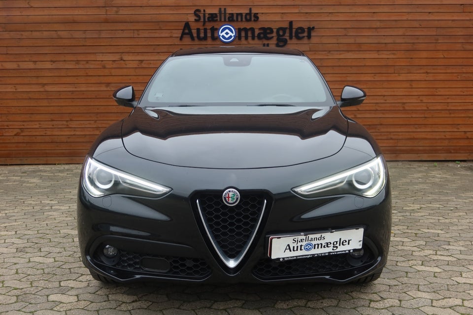 Alfa Romeo Stelvio 2,2 JTD 210 Super aut. Q4 5d