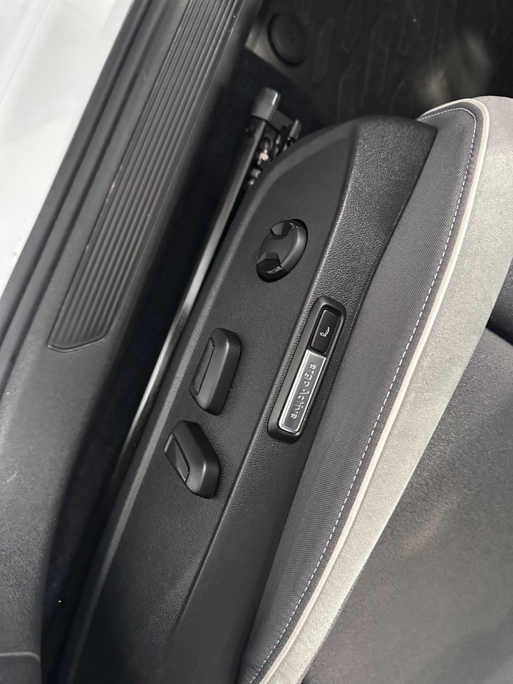 VW ID.3 77 Tour Van 5d