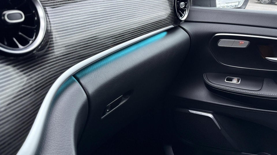 Mercedes EQV300 Avantgarde XL Van