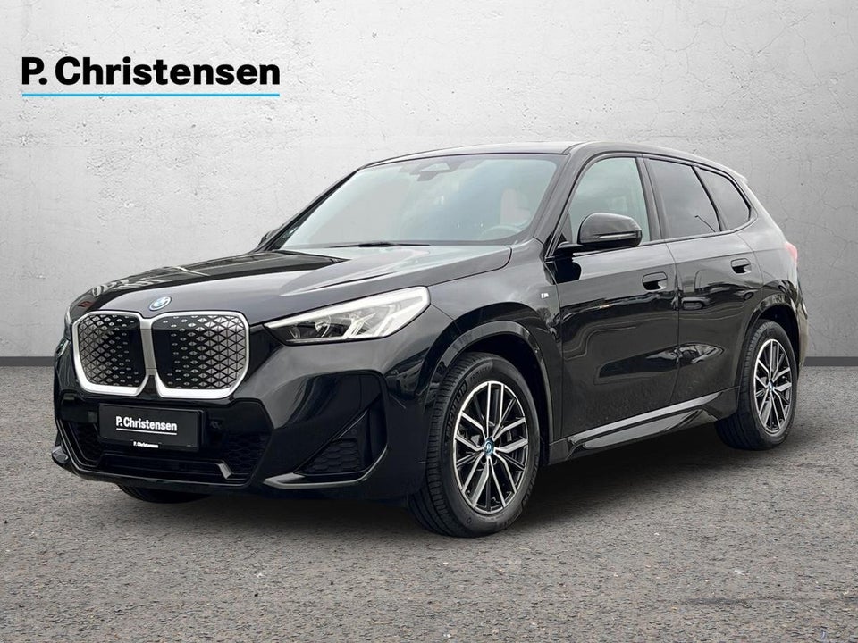 BMW iX1 eDrive20 M-Sport 5d