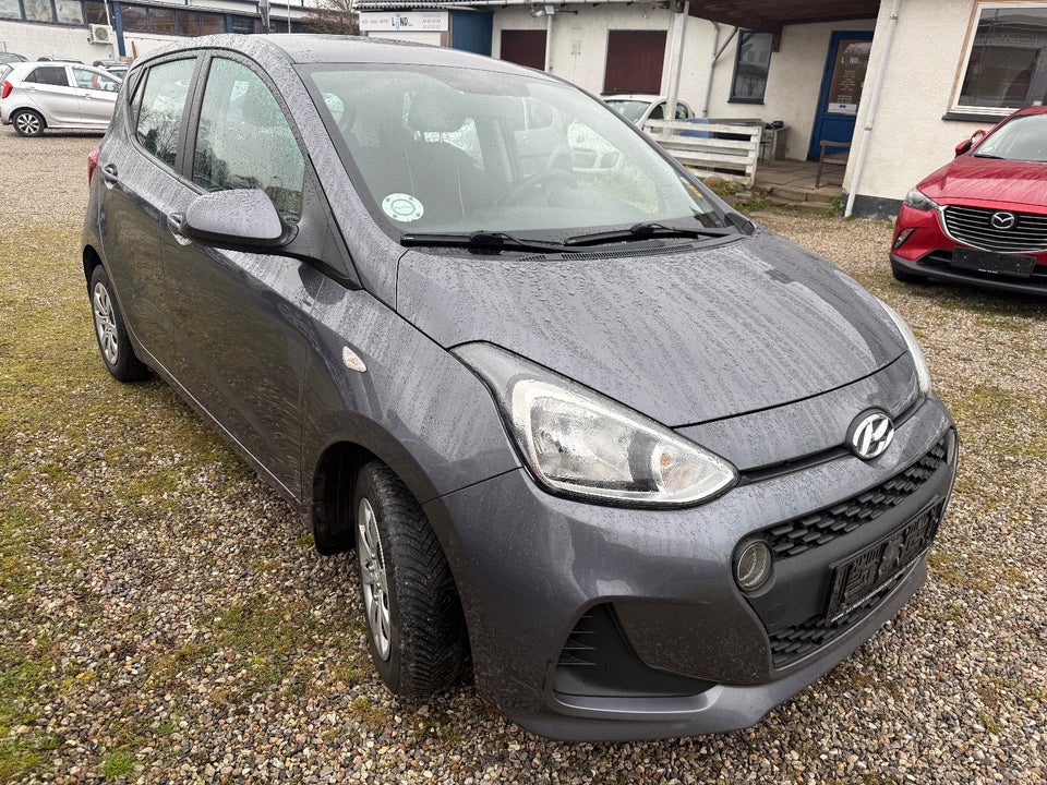 Hyundai i10 1,0 Touch 5d