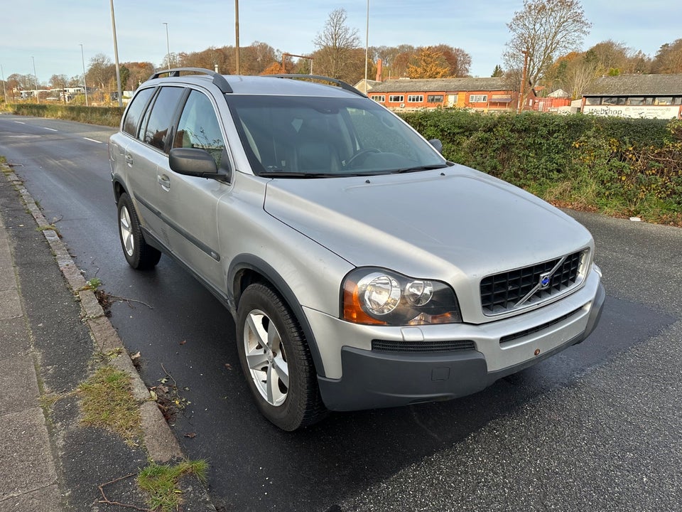 Volvo XC90 2,4 D5 163 Summum aut. AWD Van 5d