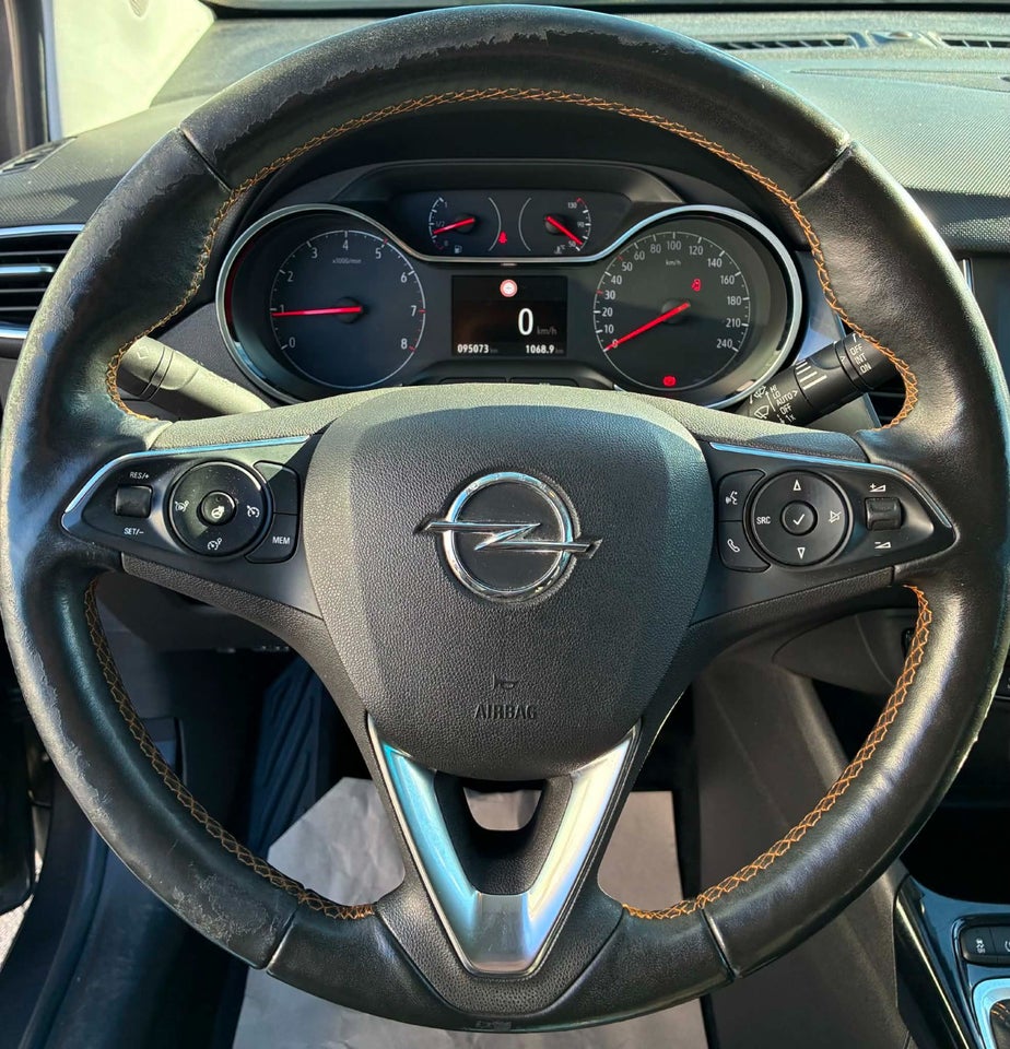 Opel Crossland X 1,2 Elegance 5d