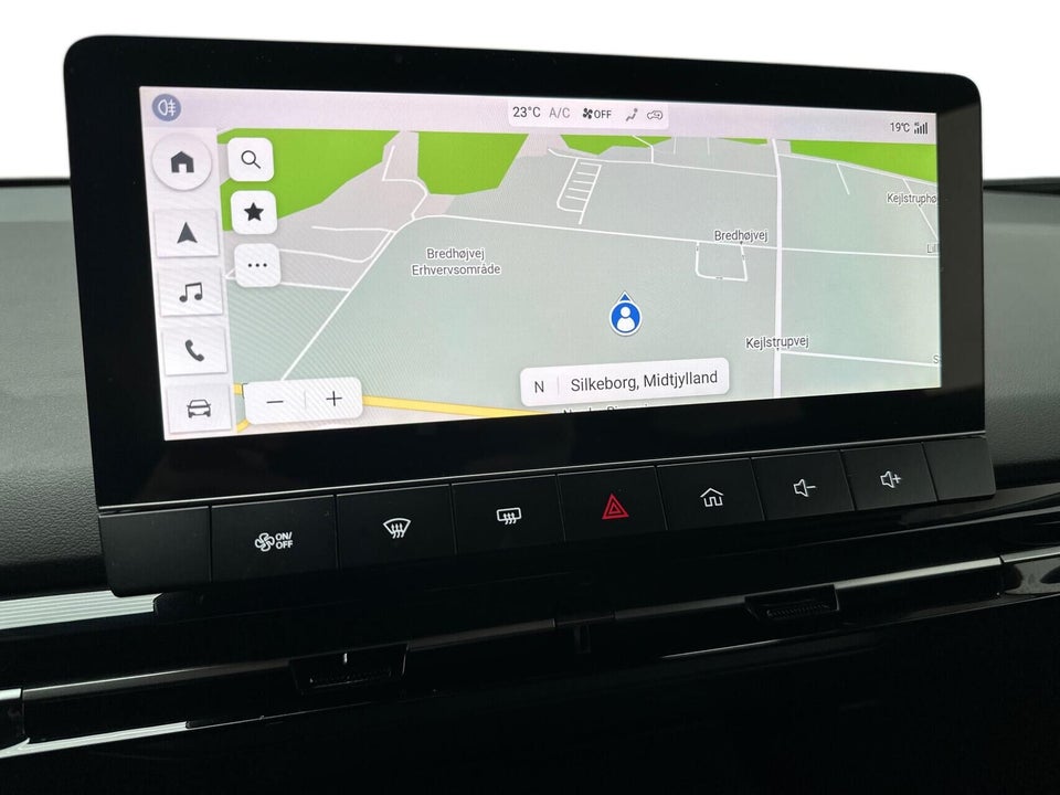 MG 4 77 Luxury Extended Range 5d