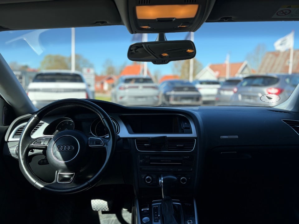 Audi A5 1,8 TFSi 144 S-line Sportback Multitr. 5d