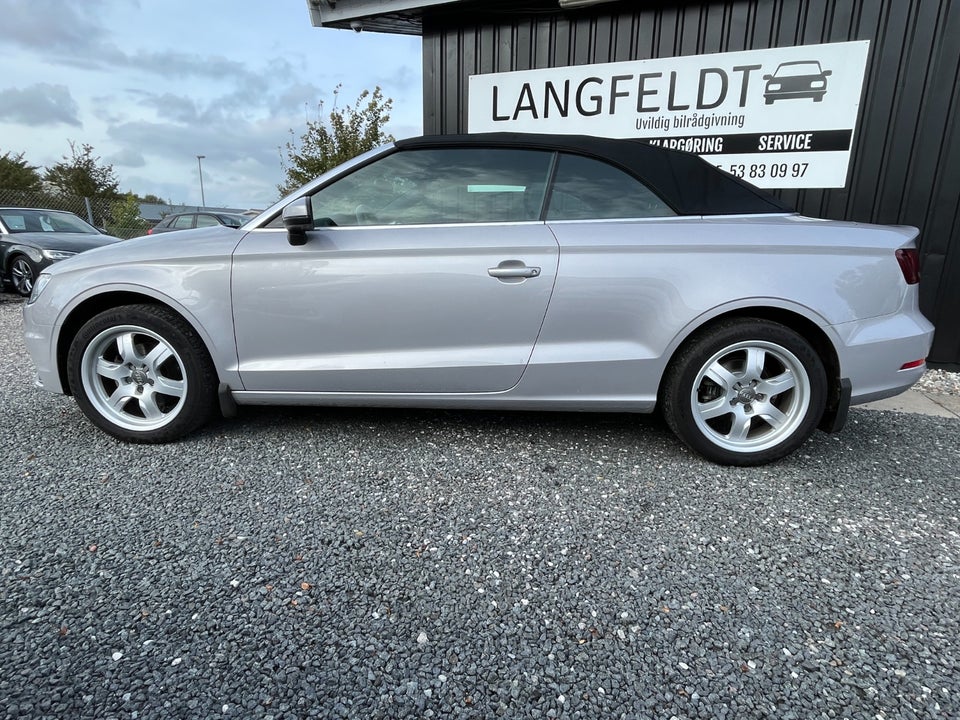 Audi A3 1,4 TFSi 125 Attraction Cabriolet 2d