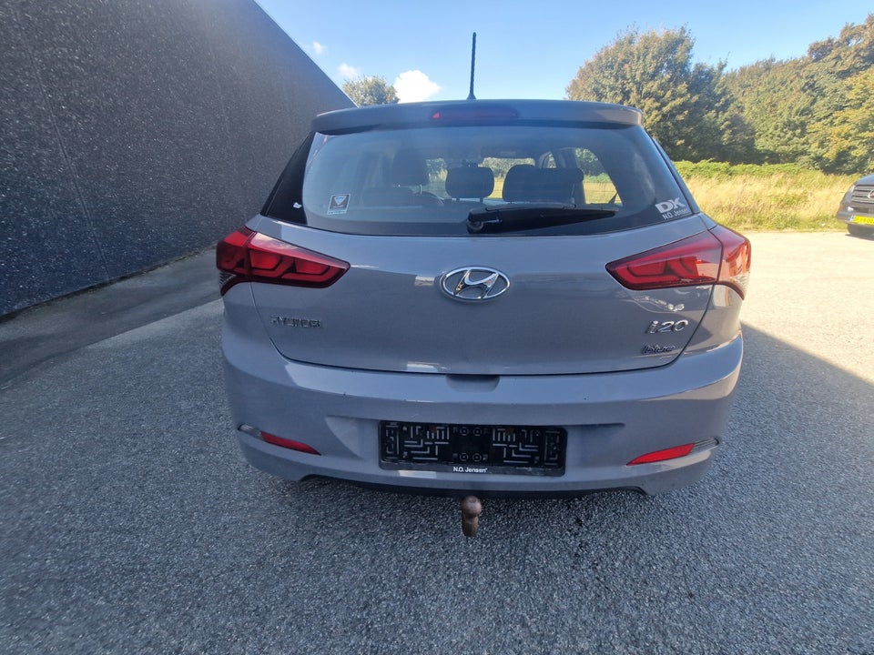 Hyundai i20 1,25 Trend 5d