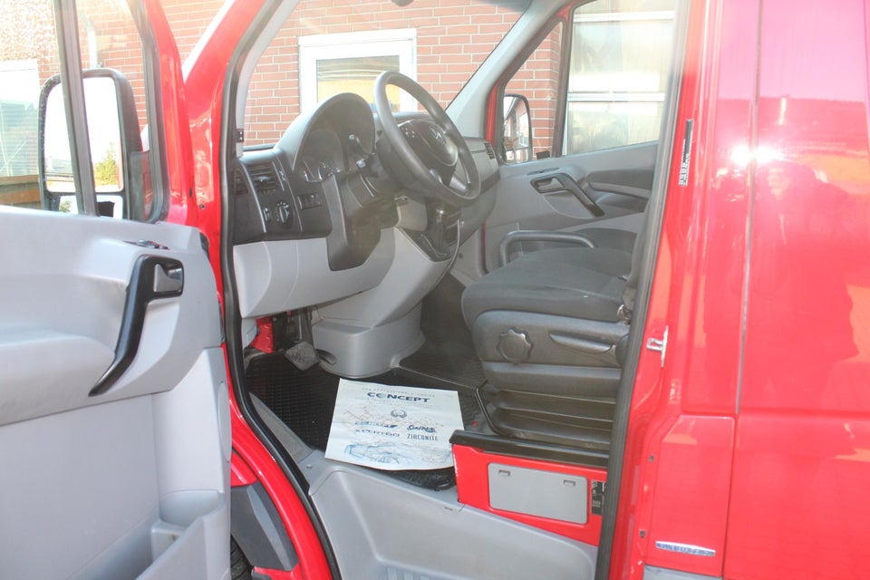 Mercedes Sprinter 316 2,2 CDi R2 Kassevogn aut. 5d