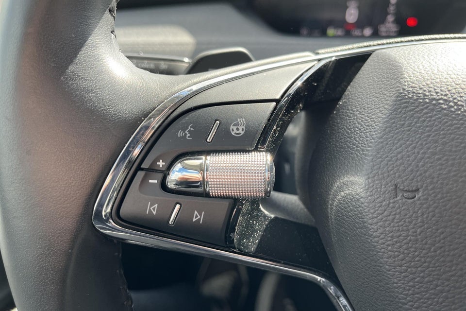 Skoda Enyaq 60 iV Loft 5d