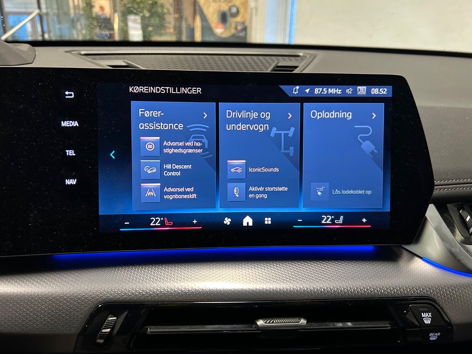 BMW iX1 xDrive30 Fully Charged M-Sport 5d