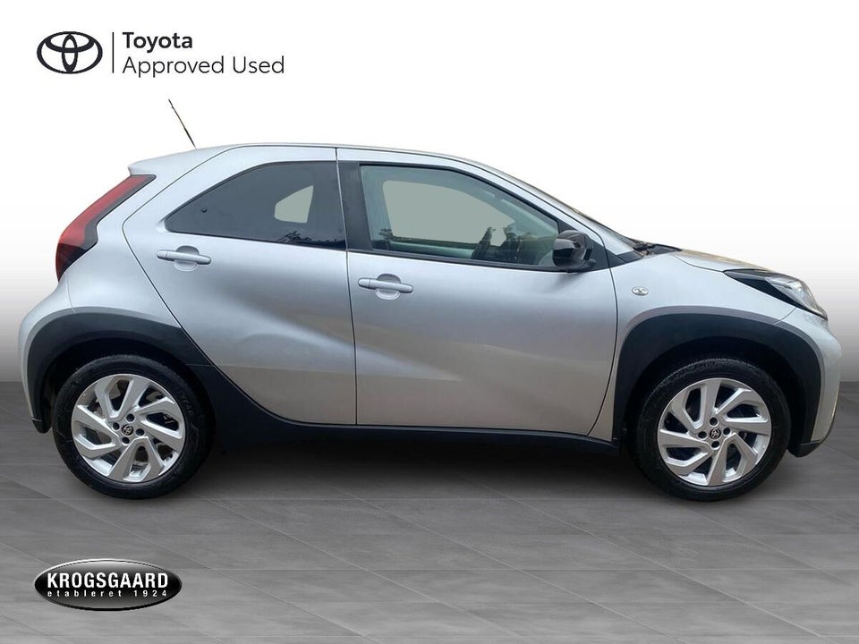 Toyota Aygo X 1,0 Air Active s-CVT 5d