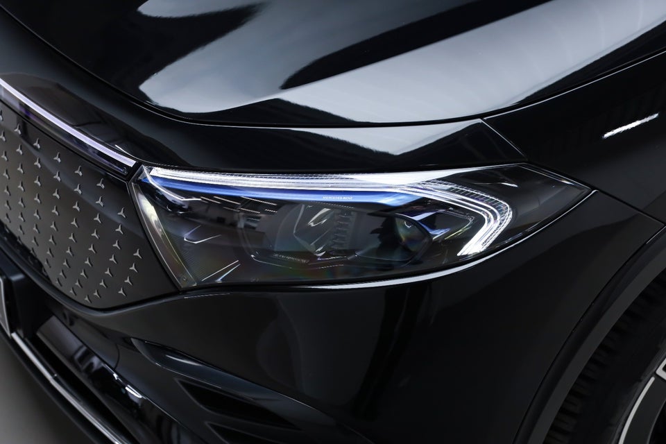 Mercedes EQA350 AMG Line Premium 4Matic 5d